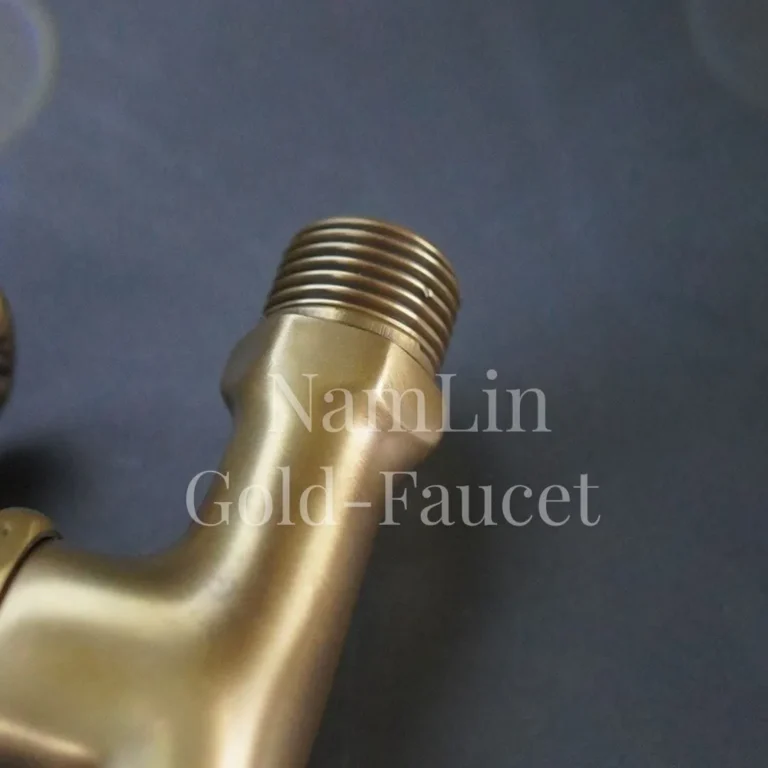 ก๊อกสนาม